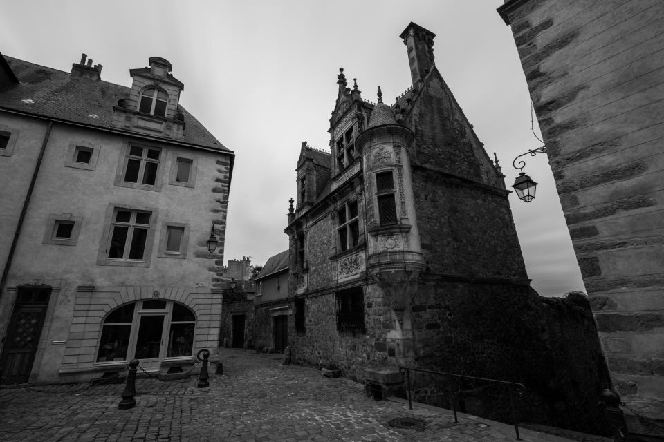 Vieille maison dans le vieux Mans